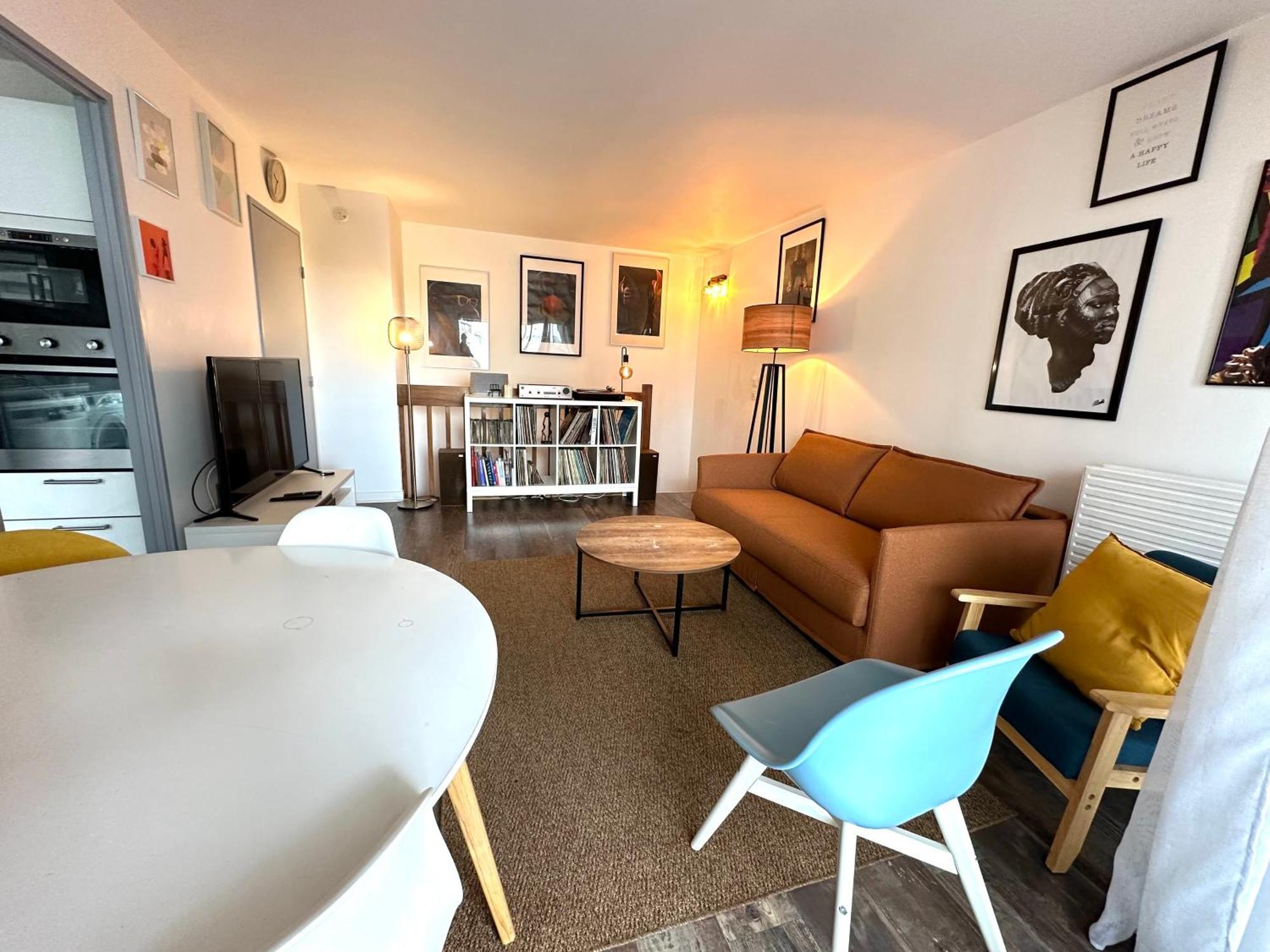 Cosy Duplex Avec Parking A Paris 19 By Immo Kit Bnb Екстер'єр фото